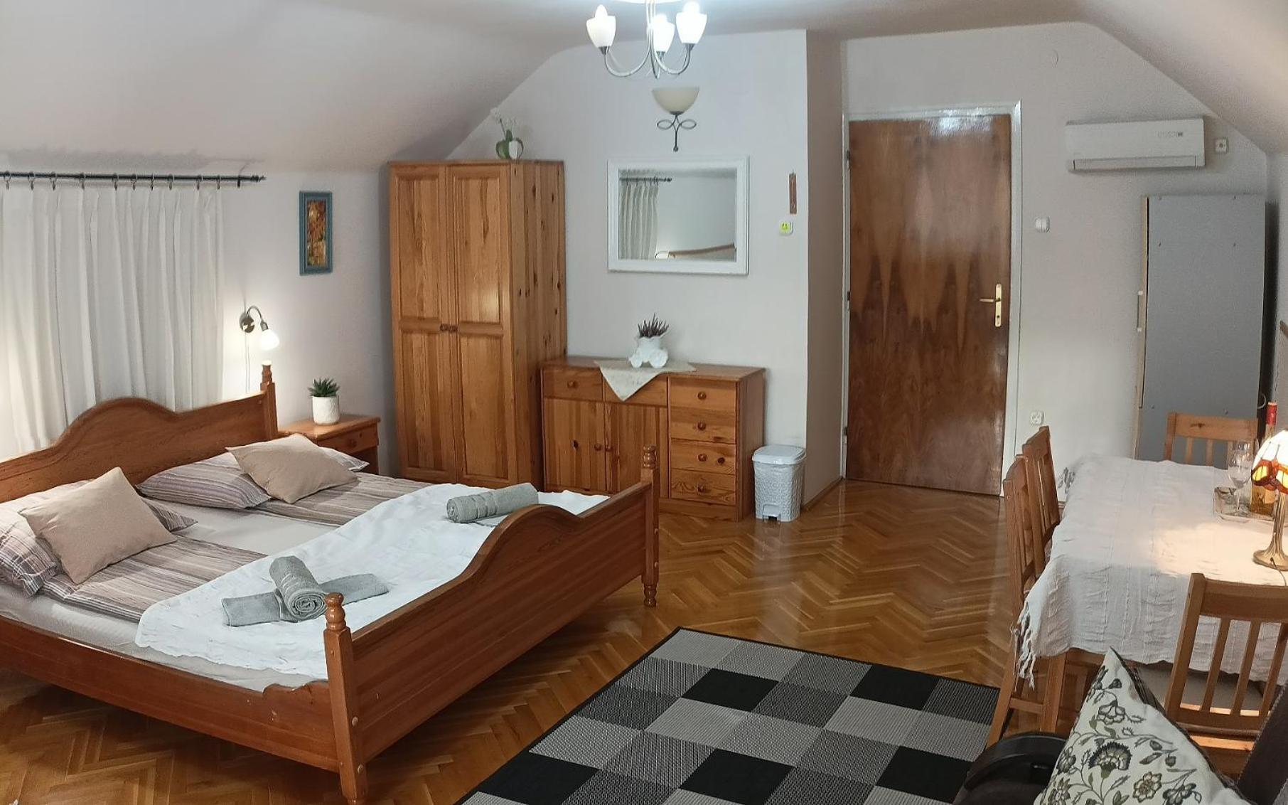 Hajdúszoboszló Fonix Apartmanhaz מראה חיצוני תמונה