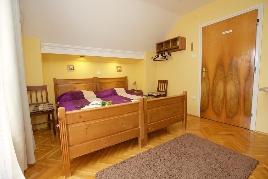 Hajdúszoboszló Fonix Apartmanhaz מראה חיצוני תמונה