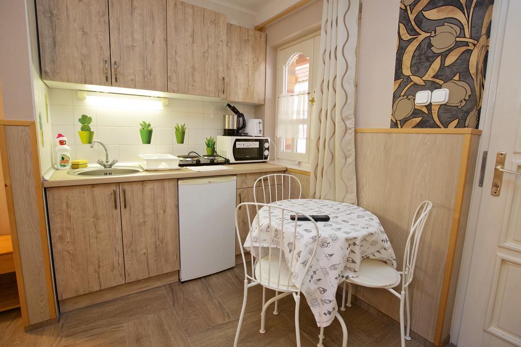 Hajdúszoboszló Fonix Apartmanhaz מראה חיצוני תמונה